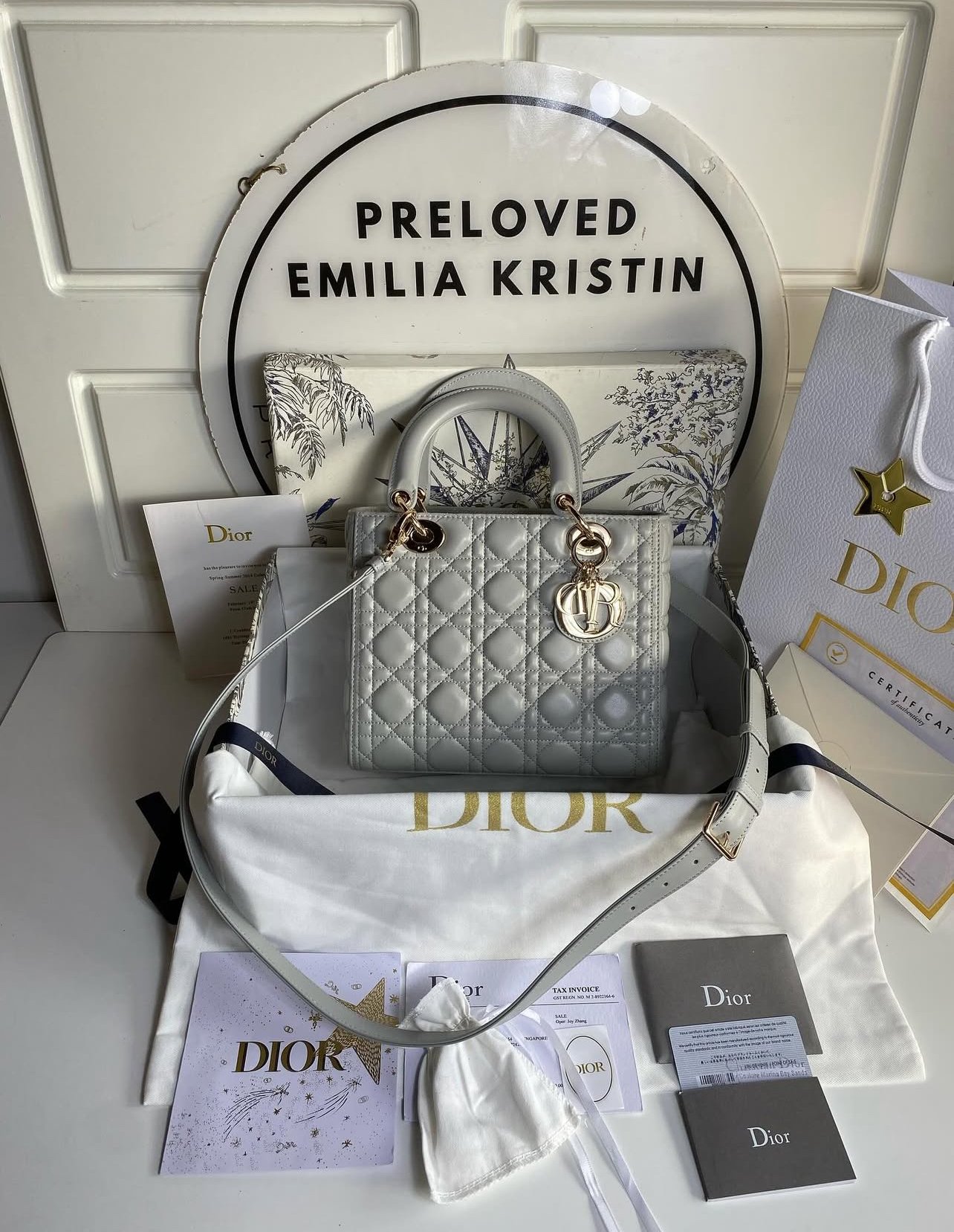 Lady Dior bag Cannage Medium Lambskin With Mother Of Pearl Effect In Opal Grey