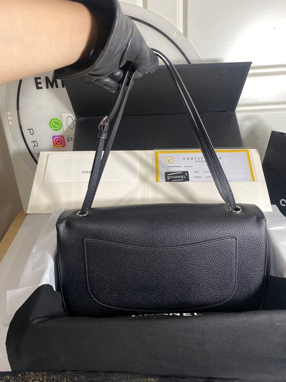 Maxi Flap Bag Grainy Calf Leather Black Shw - foto 4