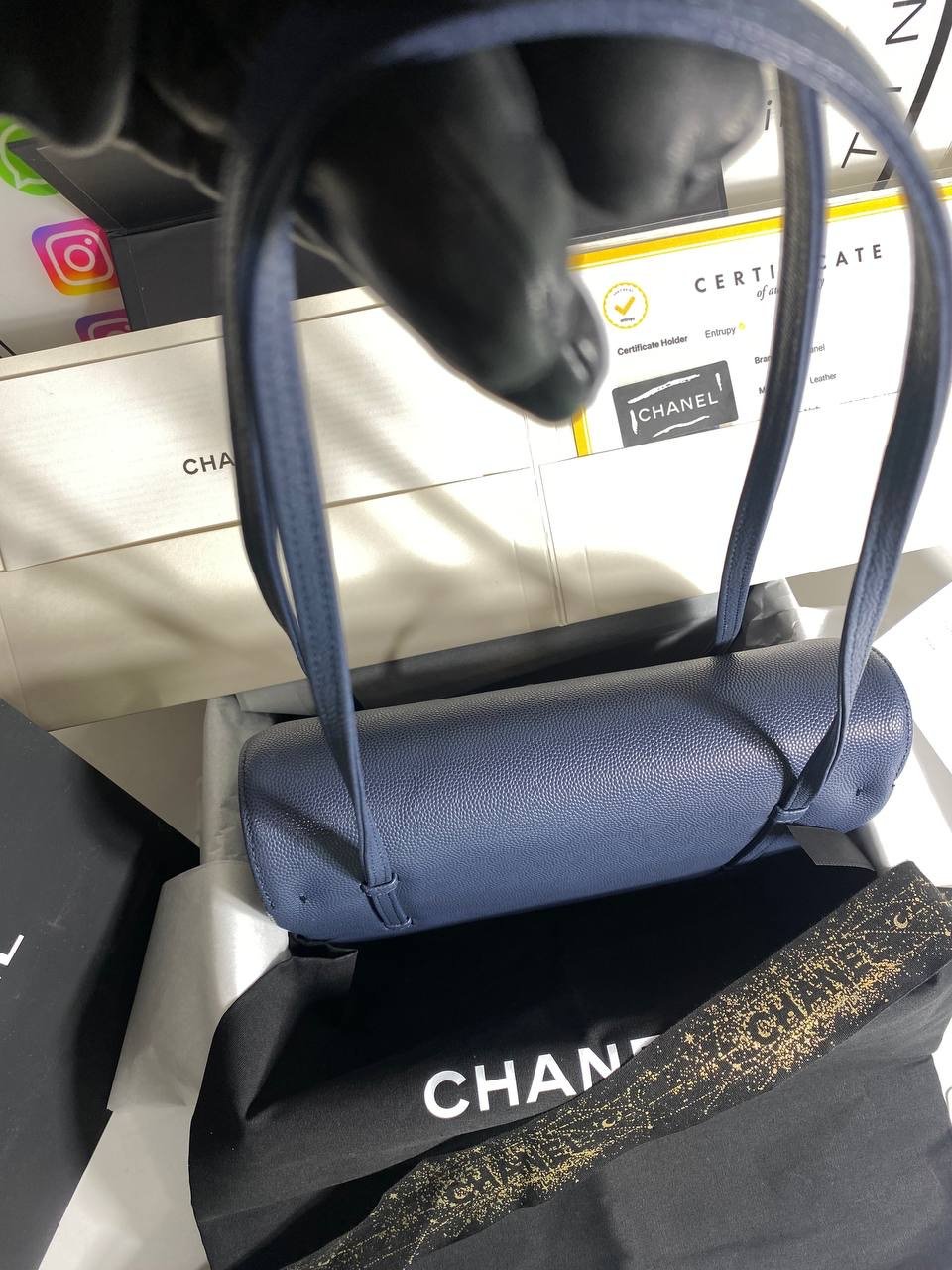 Small Flap Bag Grained Shiny Calfskin Dark Blue Ghw - foto 5
