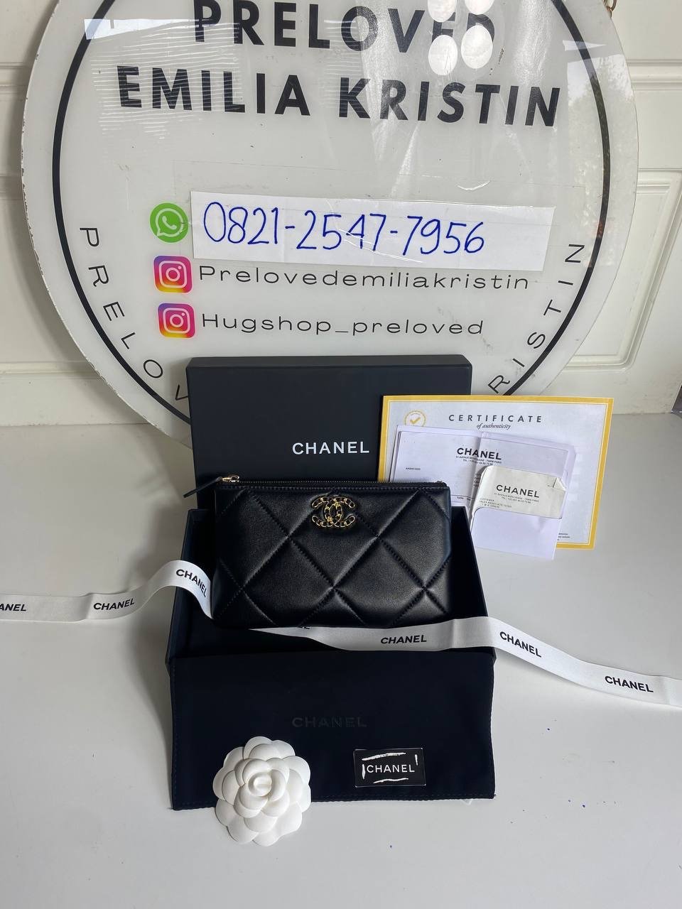 19 Small O-Case Pouch Black Lambskin